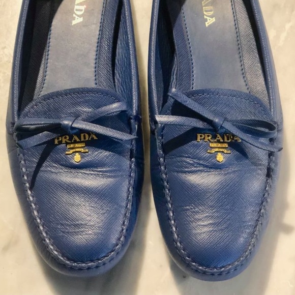 EUC Prada Blue Saffiano Leather Driving Shoes Flats Moccasins Bow Tie RARE - Picture 5 of 5